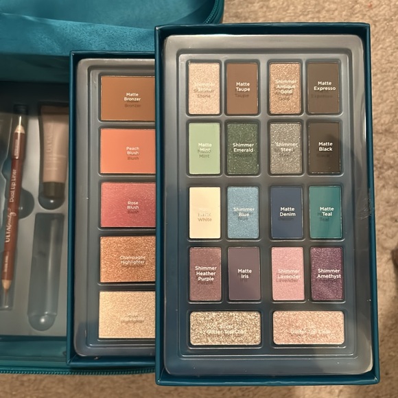 Ultra Beauty makeup caboodle collection - Picture 4 of 9